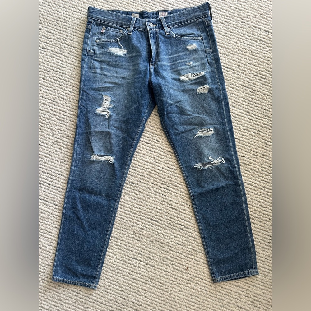 AG Adriano Beau Skinny Slouchy Distressed Sz 29R